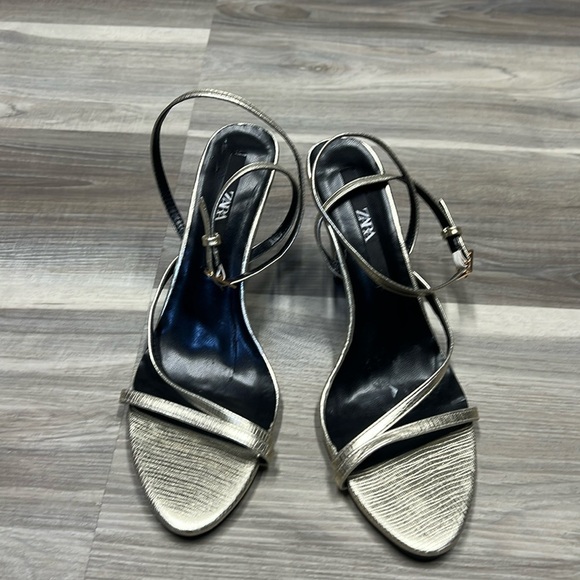 Zara high heals size euro 42 - Picture 1 of 9